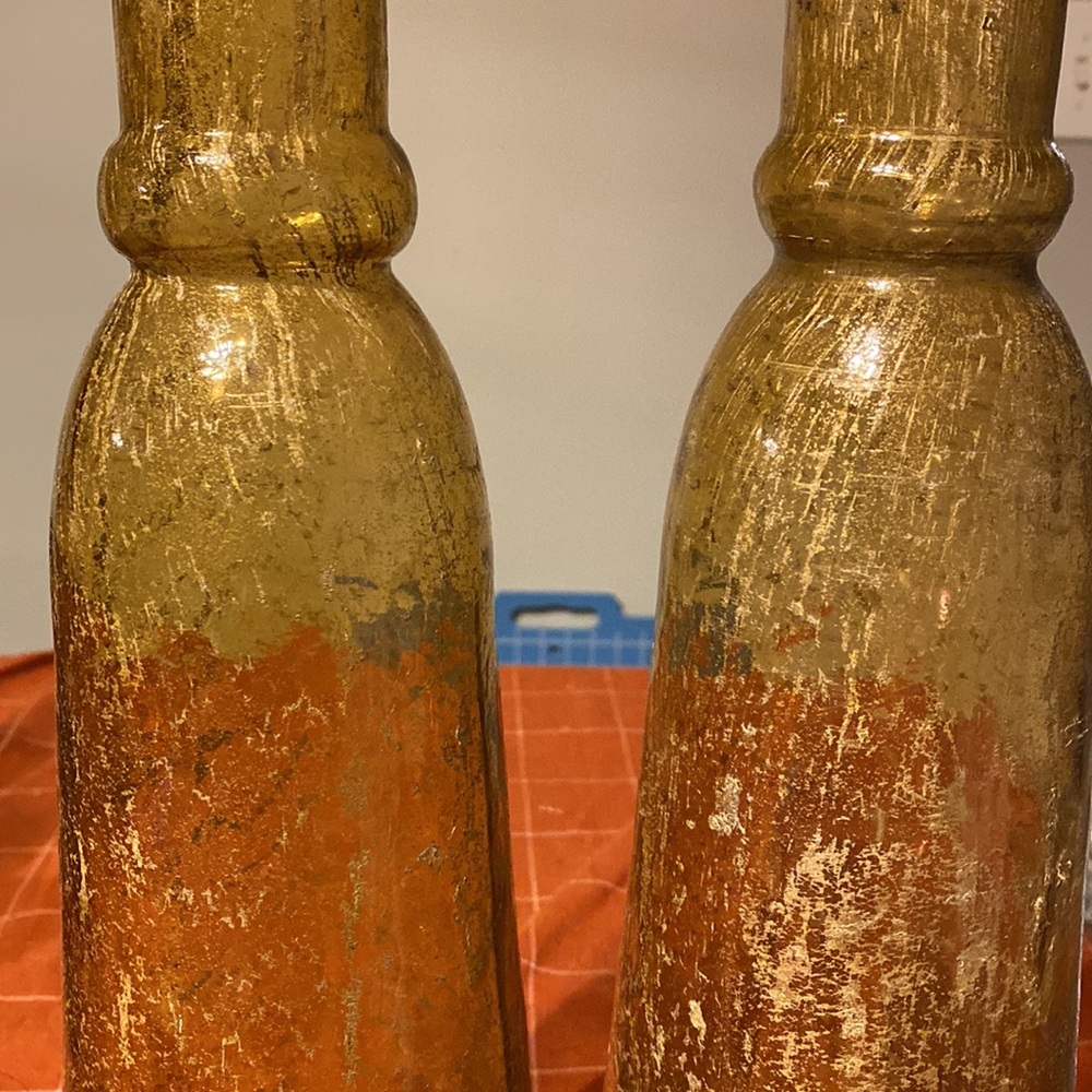 Vases - Picture 3 of 3